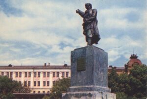 Памятник К. Минину